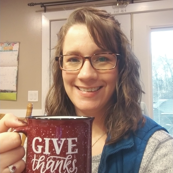 Meet your Posher, Kiandy - Picture 1 of 1